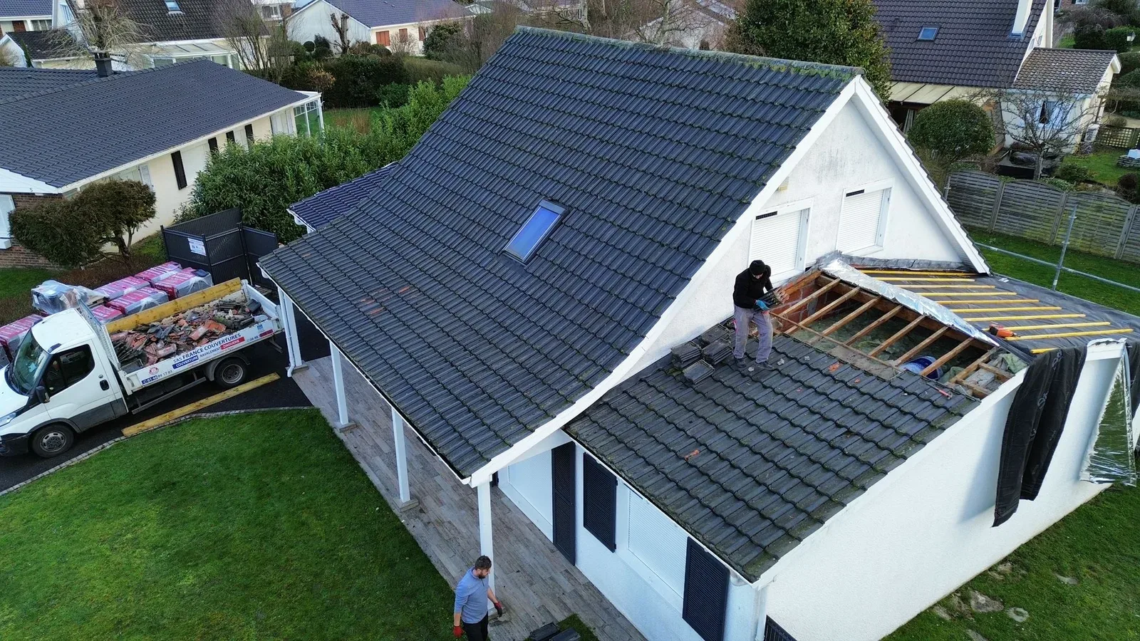 Réalisation : Réfection de toiture en tuiles — Toiture tuile